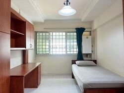 Blk 325 Yishun Rivergreen (Yishun), HDB Executive #624100691
